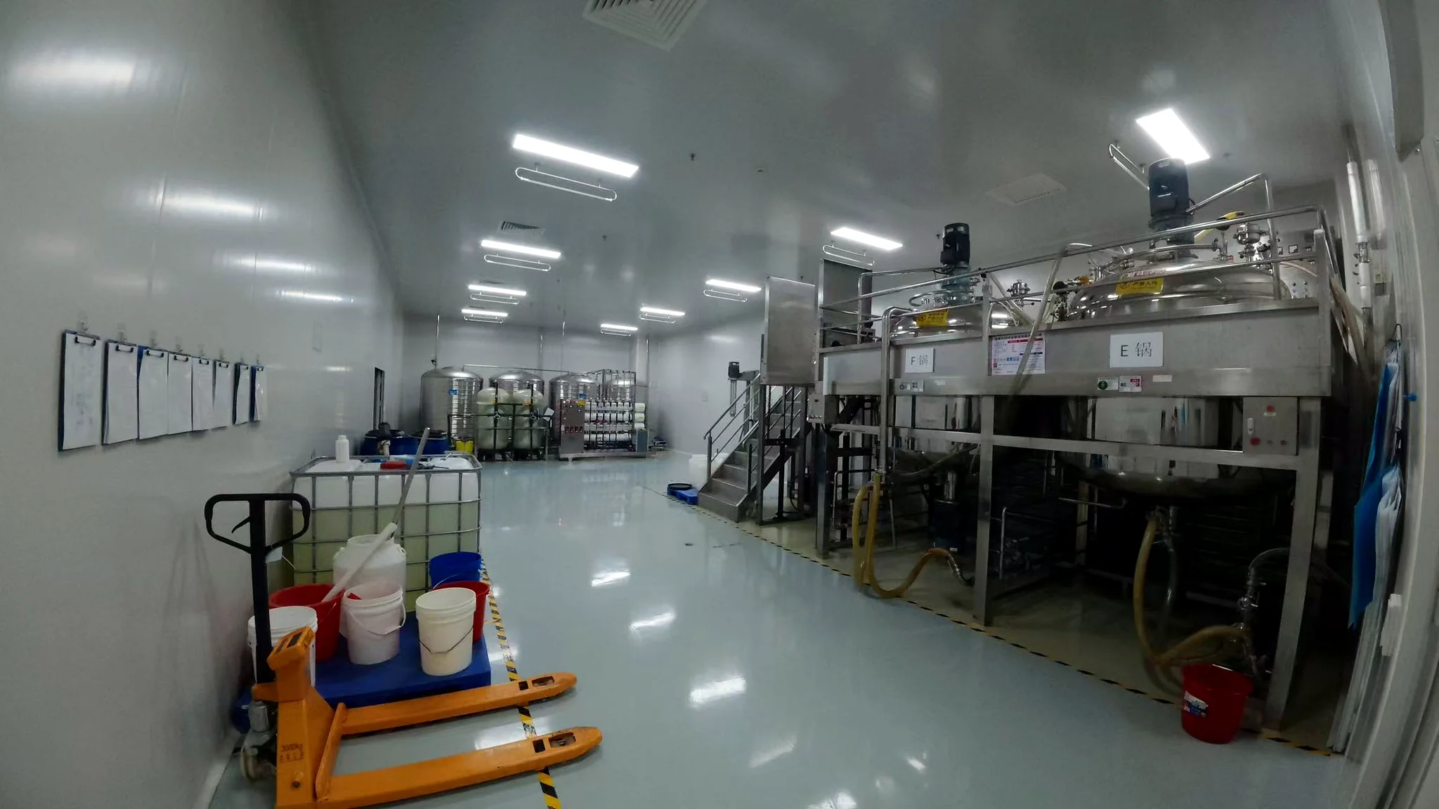 Stainless steel production equipment